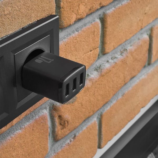 МЗП Baseus Compact 17W (3 USB) black 000016395 фото